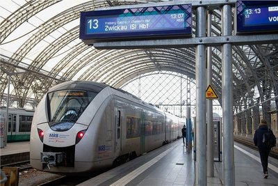 Wird modernisiert: die Mittelhalle des Dresdner Hauptbahnhofs. Am 16. April ist Baubeginn.