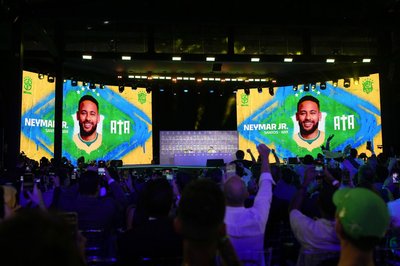 Neymar gehört zum 26-köpfigen WM-Kader Brasiliens. (Archivbild)