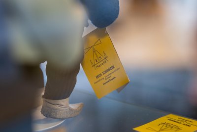 Rund 2000 Stück solcher Puppen sind pro Monat in Herold produziert wurden.