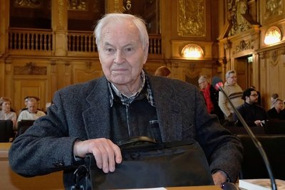 Hans Modrow, vorletzter Ministerpräsident der DDR, als Kläger im Bundesverwaltungsgericht.