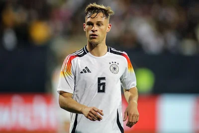 Joshua Kimmich. Auf seiner Seite stabil und solide. Zweikampfstark, relativ unauffällig. Note: 2,5.