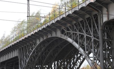 Die Tage des Eisenbahn-Viadukts an der Annaberger Straße scheinen gezählt: Die Bahn-Verantwortlichen haben auf einen Protestbrief der Chemnitzer Landtagsabgeordneten nur ausweichend geantwortet.