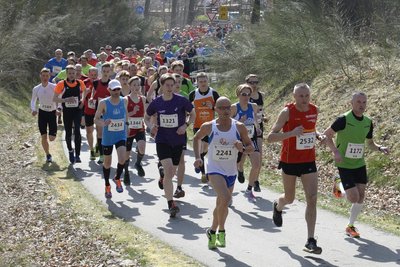 Der Göltzschtal-Marathon lockt jedes Jahr Hunderte Aktive an.