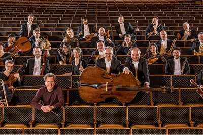 Die Erzgebirgische Philharmonie Aue wird an der Saigerhütte Walzer und Polkas spielen.