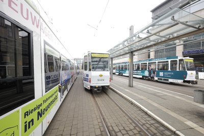 Am Vormittag standen in Plauen alle Straßenbahnen und Stadtbusse still. Die Mitarbeiter waren zur Betriebsversammlung eingeladen.
