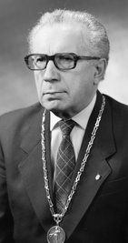 Prof. Hans Jürgen Rösler, Ehrensenator der Bergakademie. 