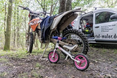 Das Moped ist im Erzgebirge für die Jugend so was wie das Fahrrad. 