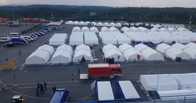 Am Nürburgring ist ein gewaltiges Lager für die Helfer in den Hochwassergebieten entstanden.