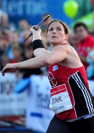 Die EM-Dritte Linda Stahl vom TSV Bayer Leverkusen stellte im Speerwerfen mit 62,08 Metern einen neuen Meetingrekord auf. 