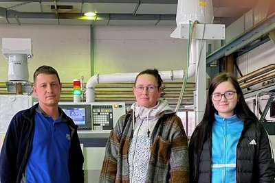 Im Armaturenwerk Zöblitz führte Ausbildungleiter Sebastian Döring durch den Betrieb. 