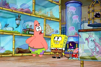 Spongebob (Mitte) mitsamt seinem besten Freund Patrick Star (l.) und Haustierschnecke Gary (r.)