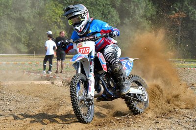 Mit Domenik Klemm war ein weiterer ORC-Fahrer, der eigentlich im Motocross zuhause ist, beim Heimspiel ganz vorn dabei.