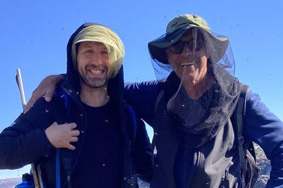 Bob van Beers und Autor Roland Motz (re).