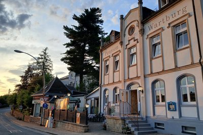 In der Pension „Zur Wartburg“ ist ein indisches Restaurant eingezogen.