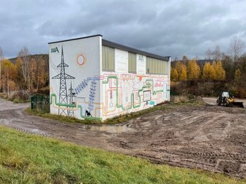 Die Schaltanlage der Stadtwerke Aue-Bad Schlema am Becherweg.