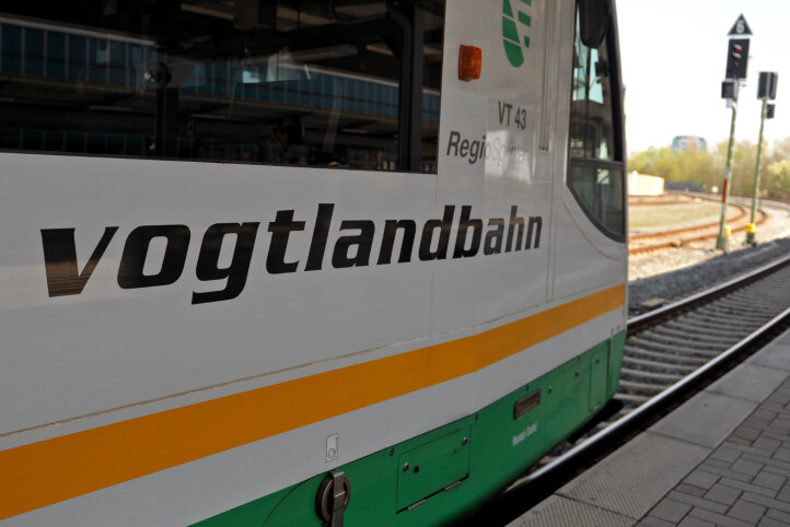Schülerverkehr per Bahn mit Tücken für Kinder aus Grünbach