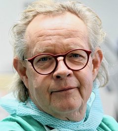 Jan-Peter Warnke - Chefarzt fürNeurochirurgie