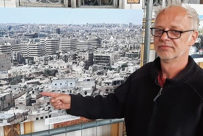 Pfarrer Christian Kurzke, Beauftragter für Nahostarbeit der evangelischen Kirche in Mitteldeutschland, zeigt jetzt in Schwarzenberg 141 großformatige Fotos zur Lage in Libanon, Syrien - hier Aleppo - und Irak. 