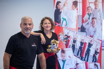 Ab September unterrichten Gabriela Bieber und Rainer Mateoschat im Studio an der Plauener Rädelstraße Karate.
