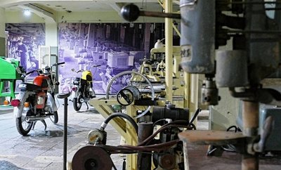 Die ausgestellten Motorräder, Produktionsmaschinen und Werkzeuge weckten bei den einstigen MZ-Mitarbeitern das Gefühl, wieder auf Arbeit zu sein.