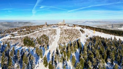 Der Fichtelberg ist ein Touristenmagnet. Damit das so bleibt, arbeitet die Stadt Oberwiesenthal an einem Entwicklungskonzept. 