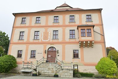 Das Schloss Schönberg können Besucher am Sonntag bei einer Führung entdecken.