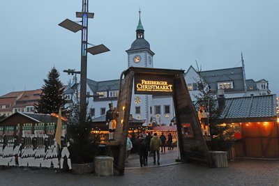Der 33. Christmarkt in Freiberg lädt noch bis zum 22. Dezember in die Silberstadt ein.