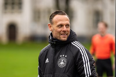 Hat derzeit gut lachen: Trainer Ringo Delling kämpft mit Handwerk Rabenstein um den Sachsenmeistertitel.