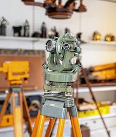 Im Ausstellungsraum übertage entsteht in diesem Jahr eine Exposition zur Arbeit der Markscheider.