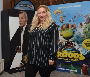Seit einem Monat ist auch das Auerbacher Kino wieder offen. Chefin Sylvie Glaß zieht eine gute Bilanz.