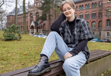 Johanna Seidel geht in die 12. Klasse der Evangelischen Schulgemeinschaft Erzgebirge.