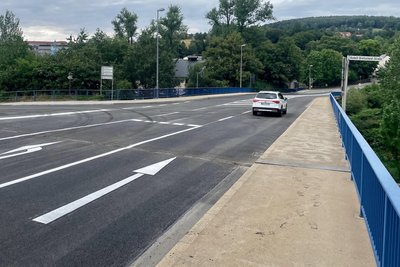 Auf der Ortsumfahrung (Becherweg/S 255) in Aue rollt seit Freitag wieder der Verkehr.