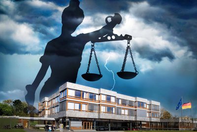 Dunkle Wolken über dem Bundesverfassungsgericht: Nun muss eine neue Richter-Kandidatin gesucht werden.