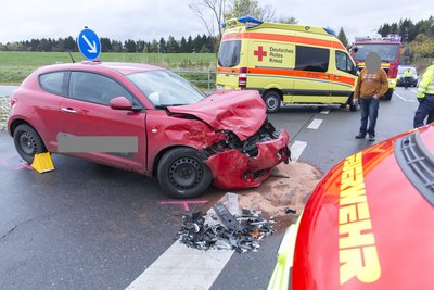 Zwei Fahrzeuge kollidierten am Samstag auf dem Autobahnzubringer S 258 bei Elterlein.