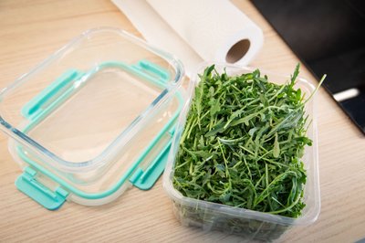 Wie lässt sich Rucola länger haltbar machen?