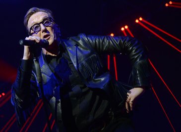 Der Sänger Marius Müller-Westernhagen in der Black Box Music Halle auf der Bühne. Am Donnerstag feiert Westernhagen seinen 70. Geburtstag.