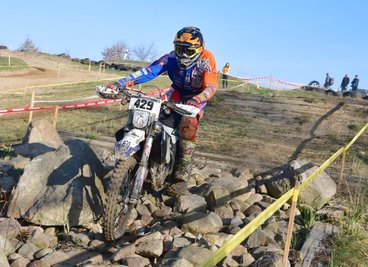Arvid Meyer aus Reinsdorf will es nun auch im klassischen Endurosport wissen. Für den 21-Jährigen läuft es schon vielversprechend. 
