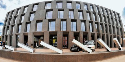 Erfolg im Planspiel Börse: In der Gruppe der Studenten setzte sich das Team der Hochschule Mittweida durch und landete im mittelsächsischen Regionalausscheid auf Platz eins