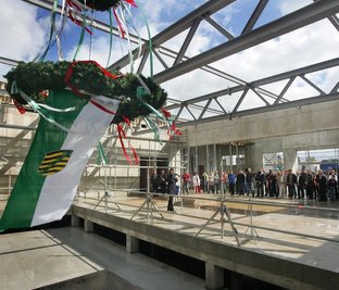 Richtfest für Hallenbad