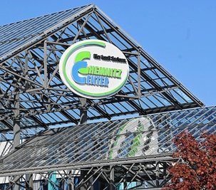 Im Chemnitz-Center sollen Jugendliche Reizgas versprüht haben. Die Polizei sucht Zeugen. 