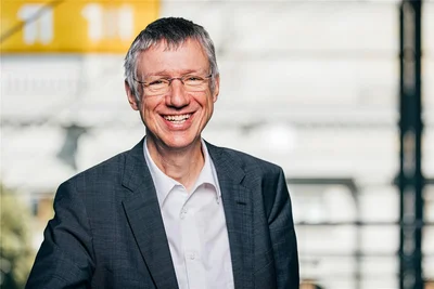 Der aus der Schweiz stammende Sprachwissenschaftler Beat Siebenhaar erforscht an der Universität Leipzig die sächsische Sprache.