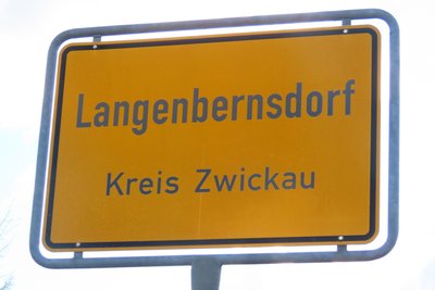 Die Gemeinde Langenbernsdorf erhält Zuschüsse für neue Buswartehäuschen.