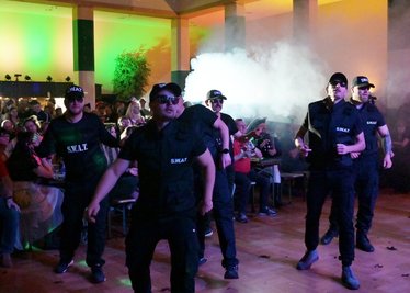 Auch ein Männerballett gab es zu sehen.