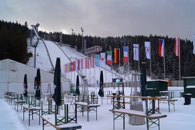 Wie beim Kombinations-Weltcup vor einer Woche wären auch am Wochenende beim Continentalcup 1000 Zuschauer pro Tag möglich gewesen. Aber allein schon das Wetter spielte nicht mit.