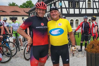 Ausflug in die Bergbaugeschichte: 2023 war die Saigerhütte Olbernhau Ziel der geführten Tour mit den Ex-Friedensfahrern Olaf Ludwig (l.) und Thomas Barth.