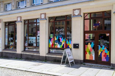 In den Bürgertreff in Aue wird zu einem Diskussionsabend eingeladen.