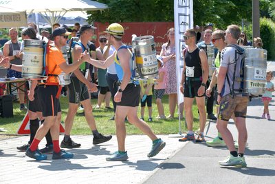 Die 20. Fassathlon-Weltmeisterschaft fand am Samstag in Freiberg statt.