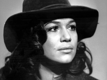             Hannelore Elsner (1970).