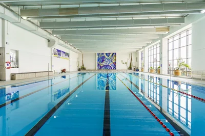 In der Schwimmhalle Atlantis gibt es ab Oktober mehrere Schwimmkurse für Drittklässler.