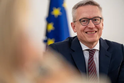 Wildberger setzt bei komplizierten Verwaltungsprozessen auch auf KI als Technologie.